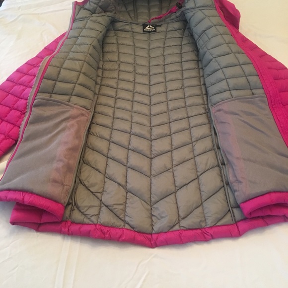 REEBOK Women’s Packable jacket NEW size LARGE - Picture 3 of 5